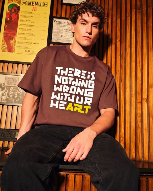 NOTHING WRONG WITH UR HEART T-SHIRT
