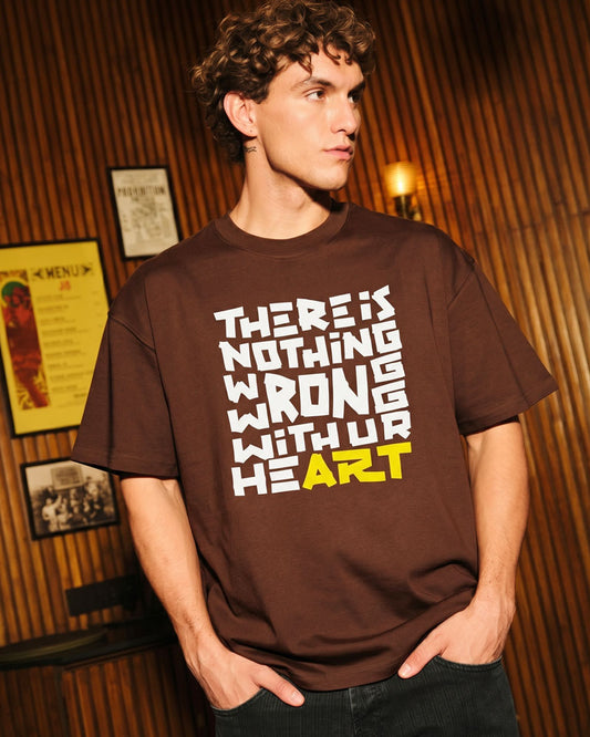 NOTHING WRONG WITH UR HEART T-SHIRT